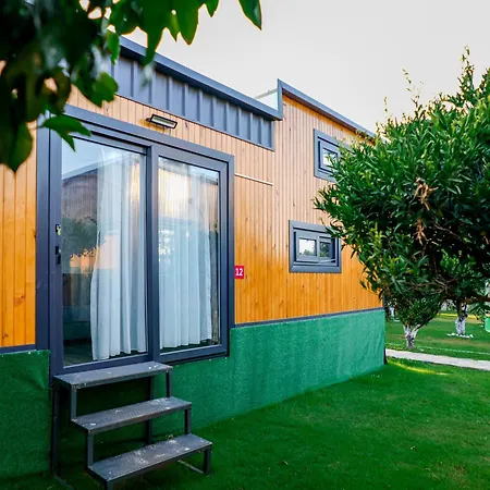 Miya Garden Tiny House 아파트